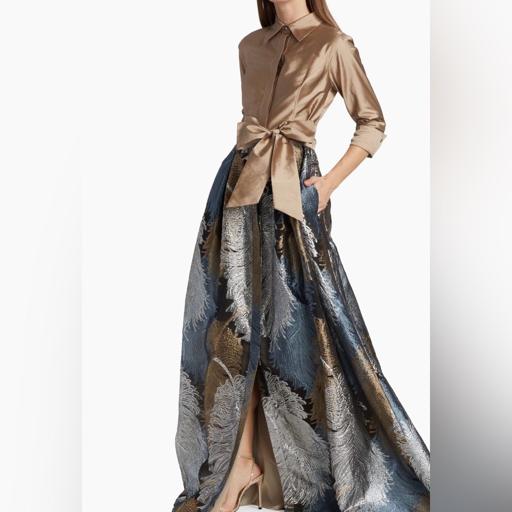 Teri Jon by Rickie Freeman mother of the Bride Dress. New with Tags. Never Worn